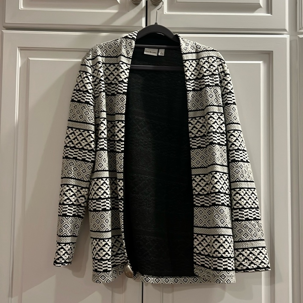 Kim Rogers black & white jacket